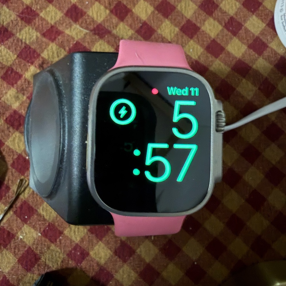 Apple Watch Ultra 2/ Smartwatch with Pink Band and additional bands to change